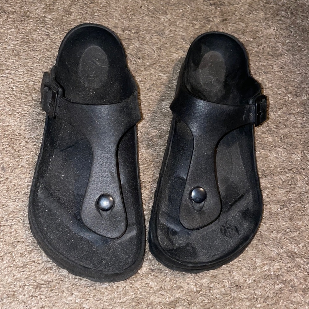Black sandals